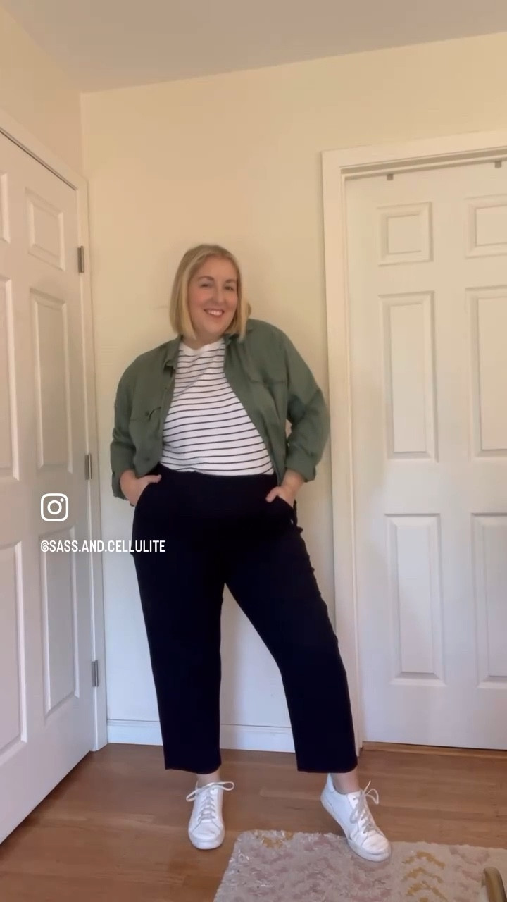 Casual comfy ootd! 
Wearing XL in the Old Navy pants and they’re sooo comfy with plenty of room in the elastic waist  

#LTKSeasonal #LTKPlusSize #LTKStyleTip