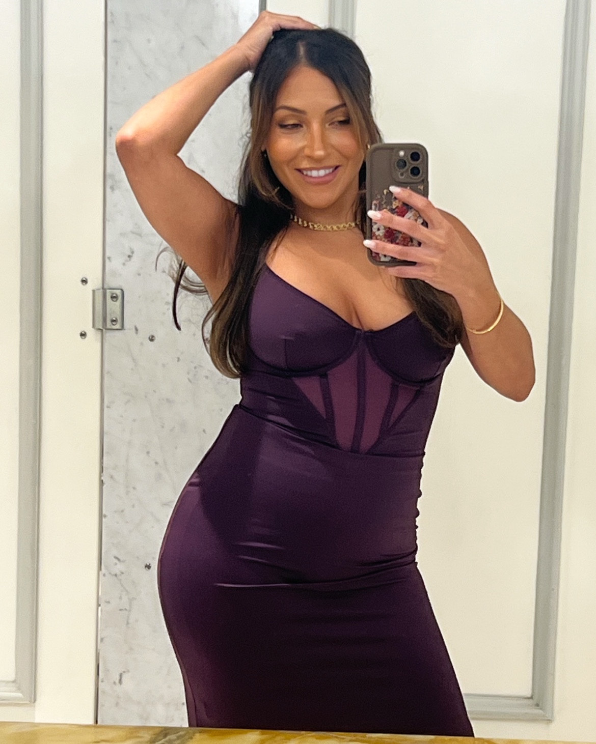 Amazing dress from popilush comes with built-in shapewear for a flattering and “snatched” fit. Fits tts. Comes in black, red, white and purple. I’m in a size small ✨

#LTKPetite #LTKParties #LTKFallSale