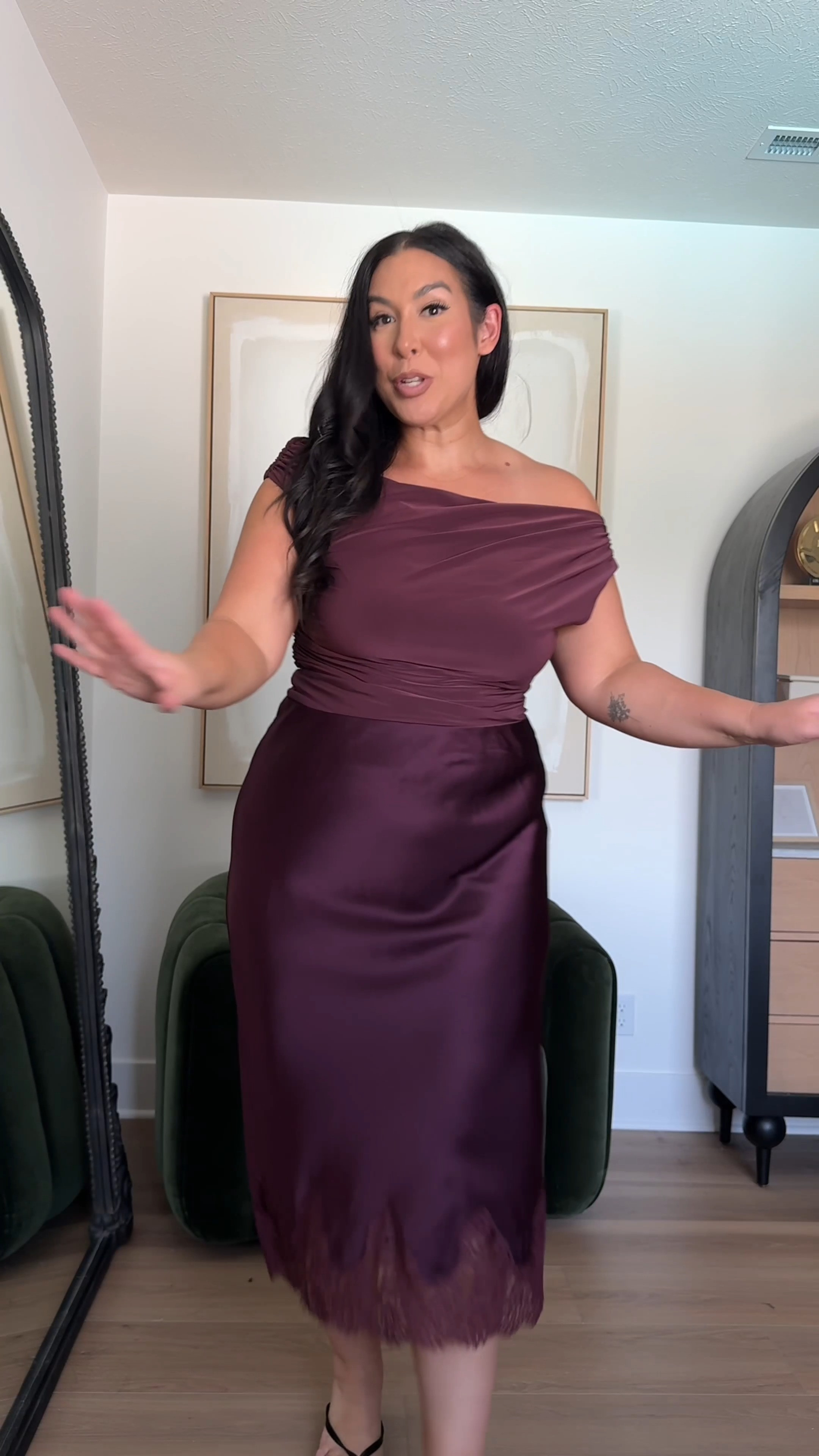 Instead of trousers, I wanted to try this little skirt! Its really curvy girl friendly with the stretchy waist.

Wearing XL in both

artizia, LTKCon, Work outfits, workwear, mid size work outfits, work event, fall outfits, fall style 

 #LTKootd #LTKMidsize #LTKWorkwear
