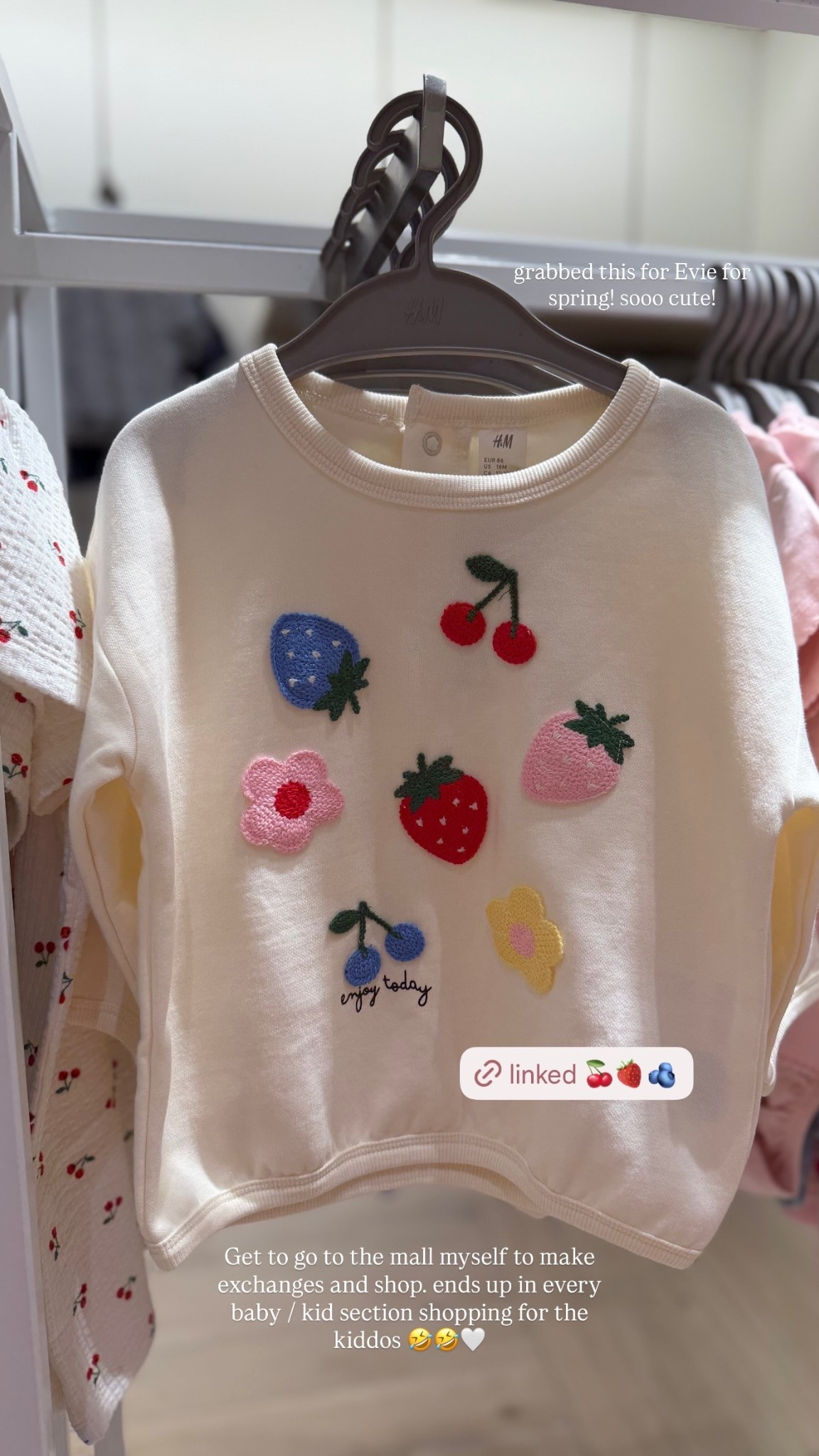 Get to go to the mall myself to make exchanges and shop… ends up in every baby / kid section shopping for the kiddos 🤣🤣🤍 grabbed this for Evie for spring! sooo cute!