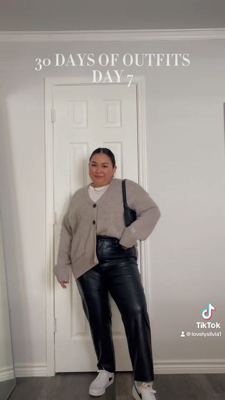 30 Days of Fall Outfits: Day 7

Fall fashion, fall outfits, fall outfit idea, fall transition outfit, leather pants, Abercrombie pants, white tank, neutral cardigan, Nike sneakers, white sneakers, crescent bag, black bag

#LTKstyletip #LTKSeasonal #LTKmidsize