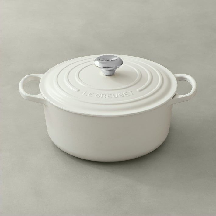 Le Creuset Signature Enameled Cast Iron Round Dutch Oven, 5 1/2-Qt. | Williams-Sonoma