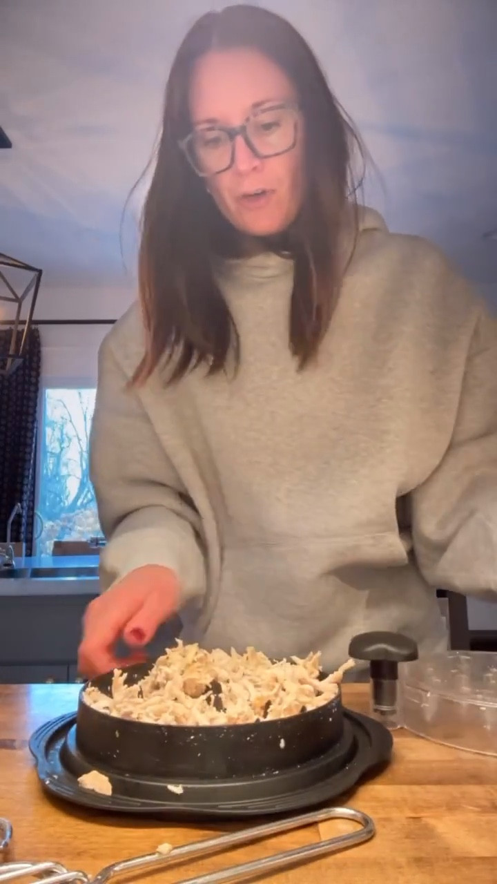 This is one of the best kitchen items I’ve bought in the last 5 years! 

#favproduct #chicken #shredder /#chickenshredder #kitchengaget #gaget

#LTKdayinmylife #LTKHome #LTKvlog