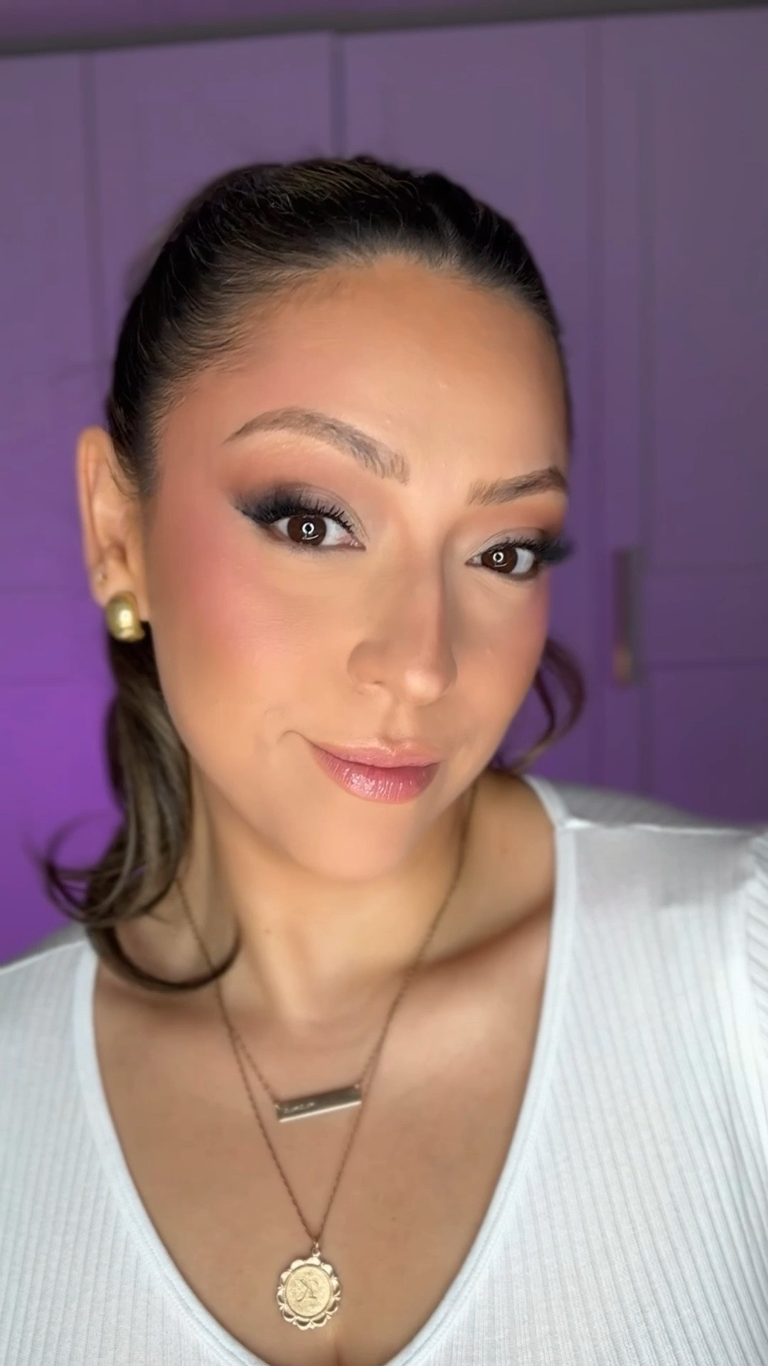 ❌dump hard to use and chalky bronzing sticks, and try this one instead😍

Easiest way to contour your nose, works amazingly for over 40 skin🙌 and this contour stylus is incredible!

So smooth and easy to use❤️

#LTKbeauty #LTKover50style #LTKstyletip