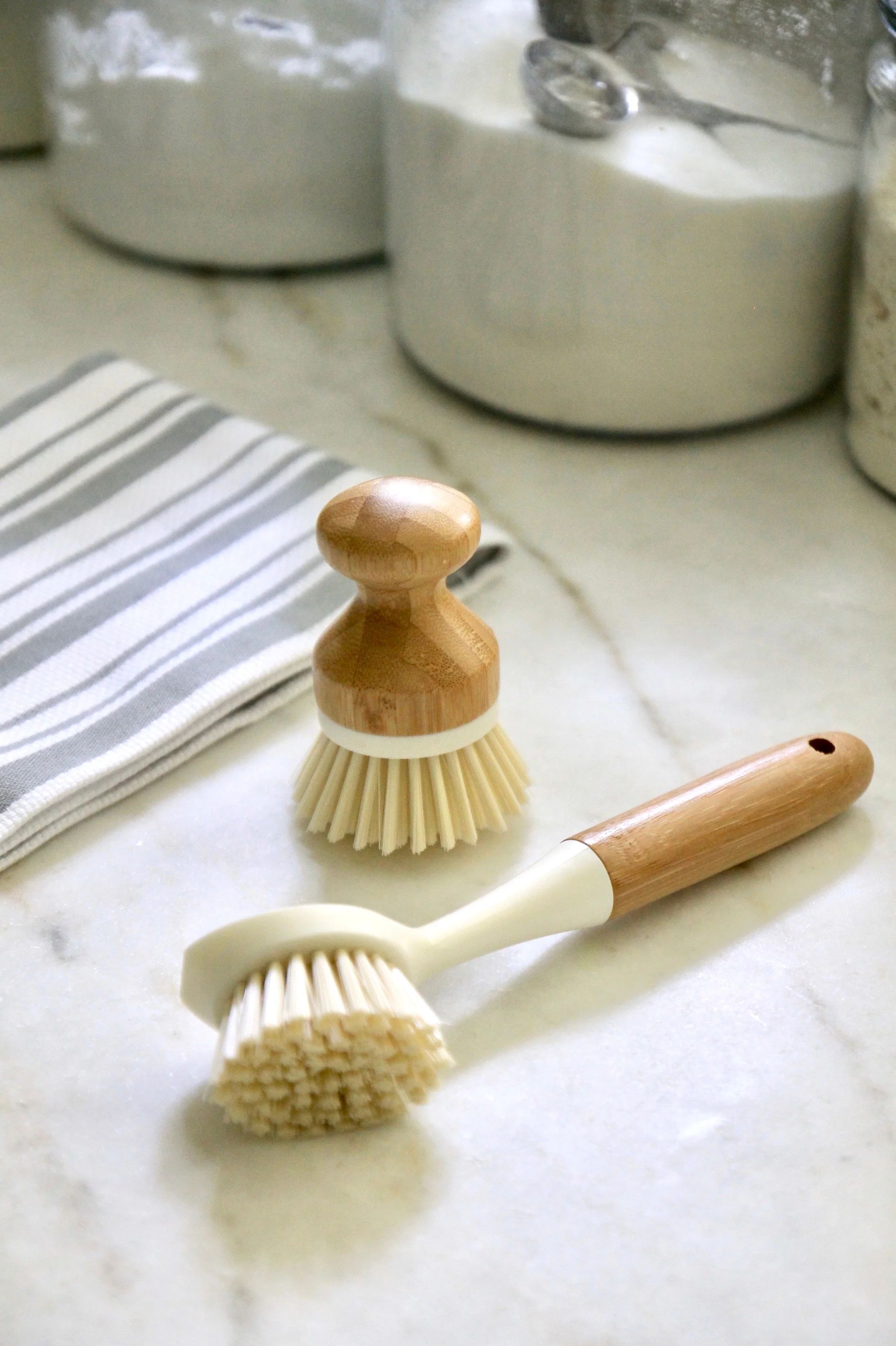 Kitchen Brushes | 2 sizes | JSH Home Essentials