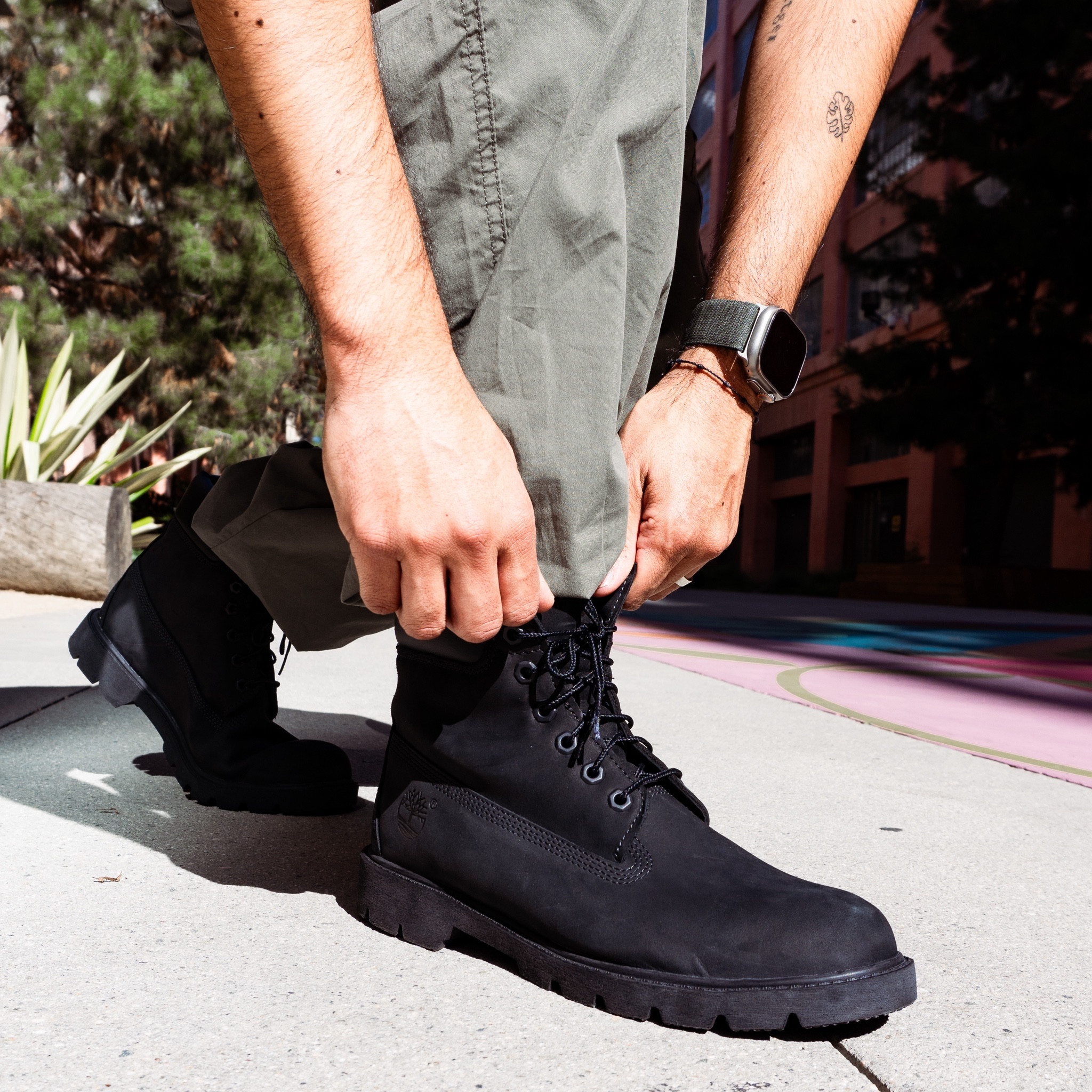 #AD Stepping up my style game with my new @timberland available at @dsw
These boots aren't just a fashion statement; they're a lifestyle choice.
Timberland effortlessly elevates my outfit to a whole new level, and the best part? The style-comfort balance is always on point.
For me, it's all about feeling great while looking fantastic, and Timberland delivers every time. &

#mydsw