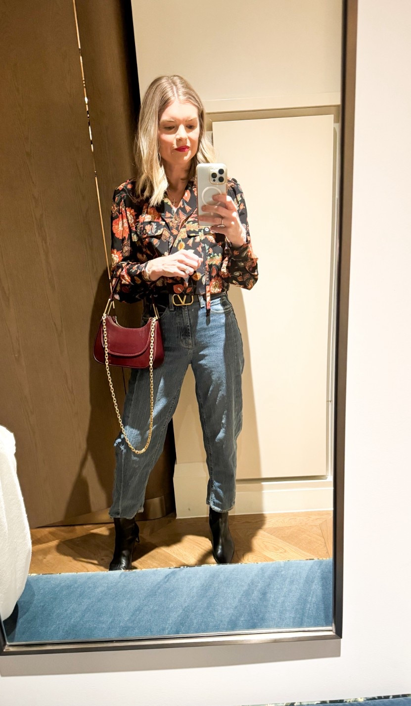 Hotel selfie - things escalated quickly - bought my first barrel {sweatpants} and immediately needed to try them in jeans. Behind the trend, but warming up to them. What do you think about barrel pants? 

#LTKootd #LTKSeasonal #LTKOver40