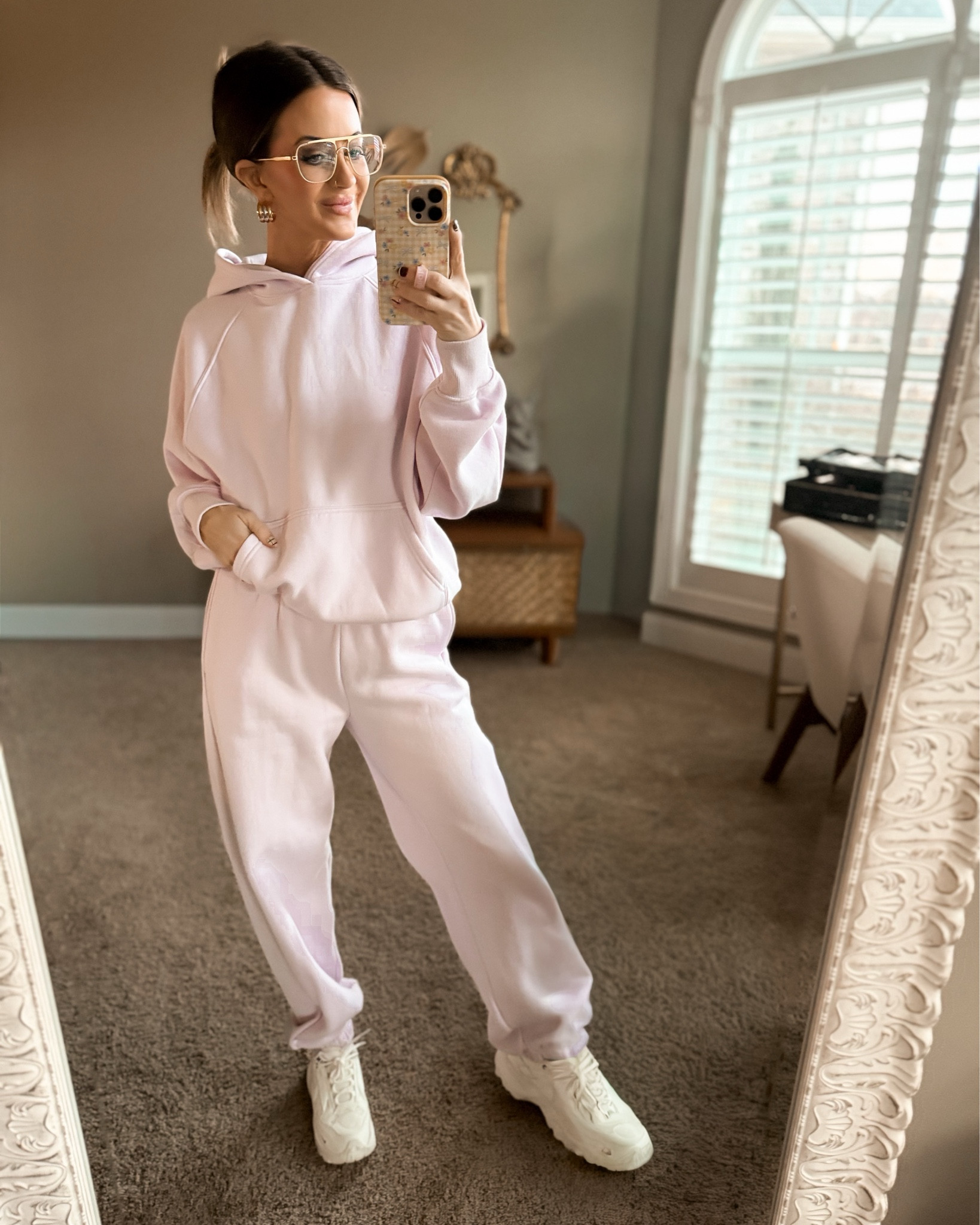 I can’t stop wearing this uniform. 

#LTKgrwm #LTKmomlife #LTKootd