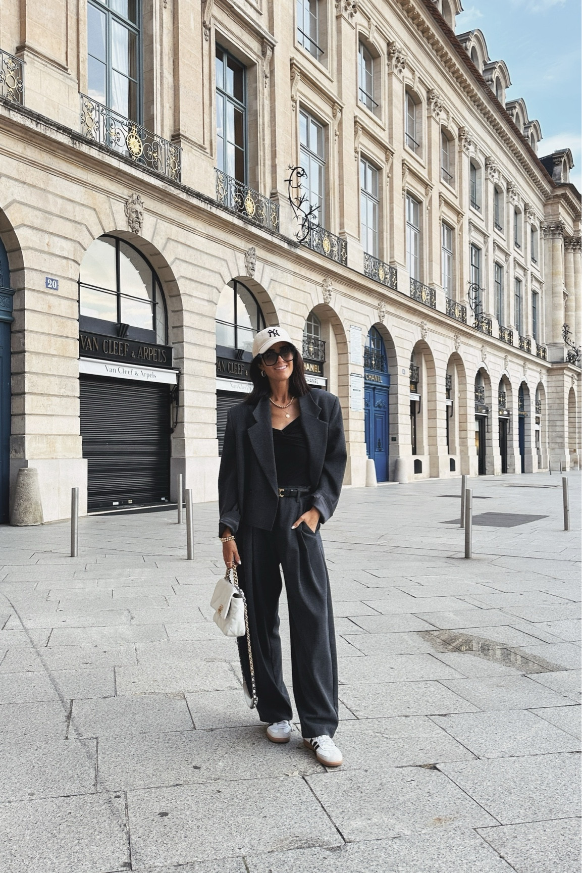 I absolutely loved wearing this set in Paris! I'm just shy of 5-7' wearing the size XS blazer and pants
#StylinByAylin #Aylin

#LTKStyleTip #LTKTravel #LTKSeasonal