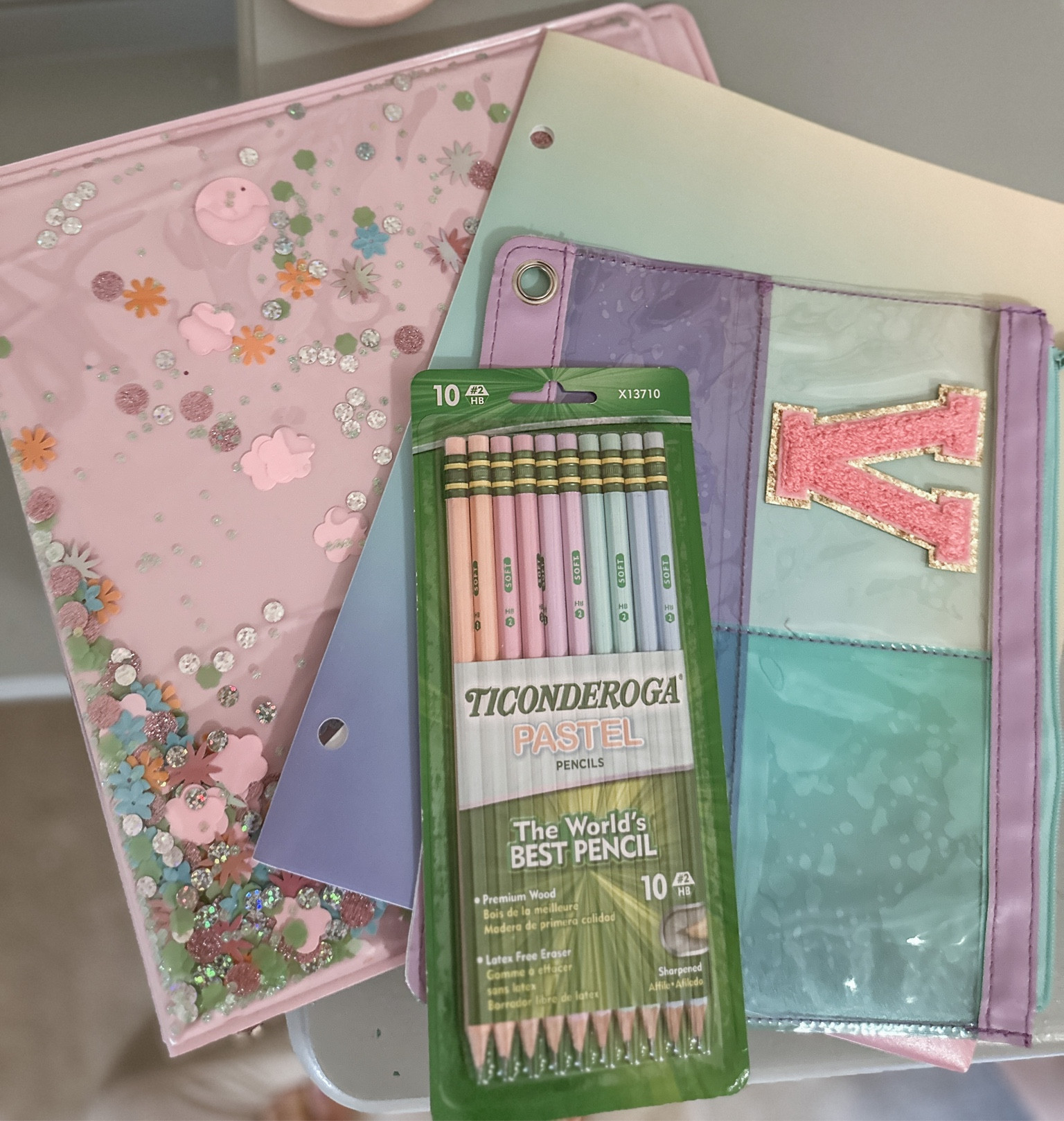 Pastel back to school finds 🤍

#LTKSeasonal #LTKBacktoSchool #LTKFind
