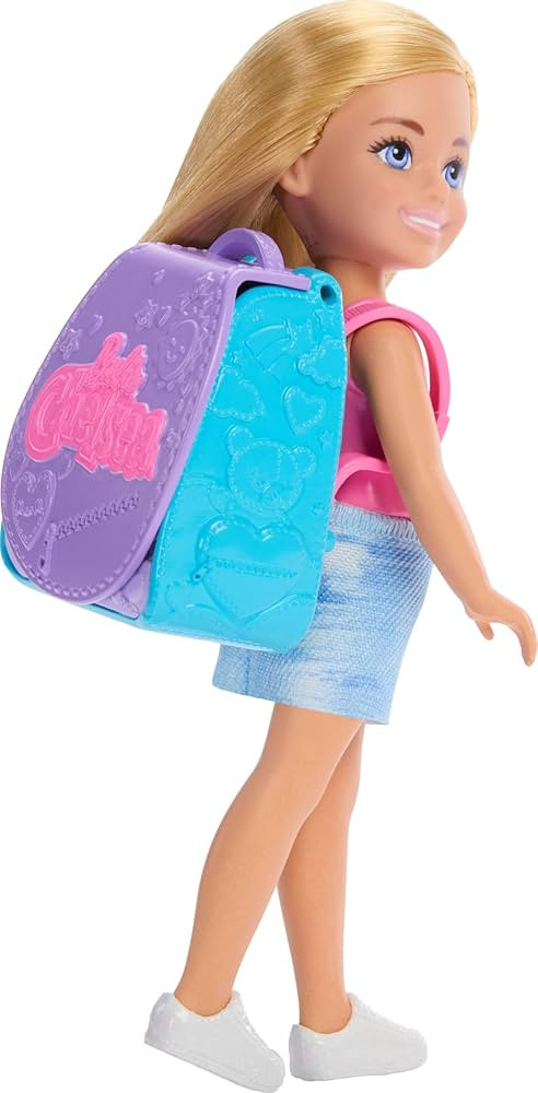 Barbie Family & Friends Cupcake Baking Backpack Blonde Chelsea Doll, Wearable Backpack with Bakin... | Amazon (US)