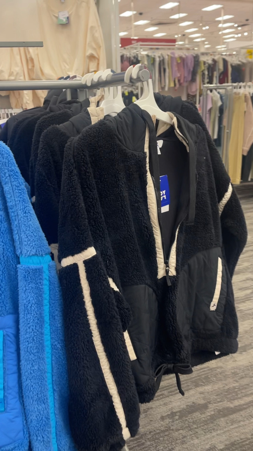 The cutest half zip fleeces at Target ❤️

#LTKActive #LTKFindsUnder50 #LTKSeasonal