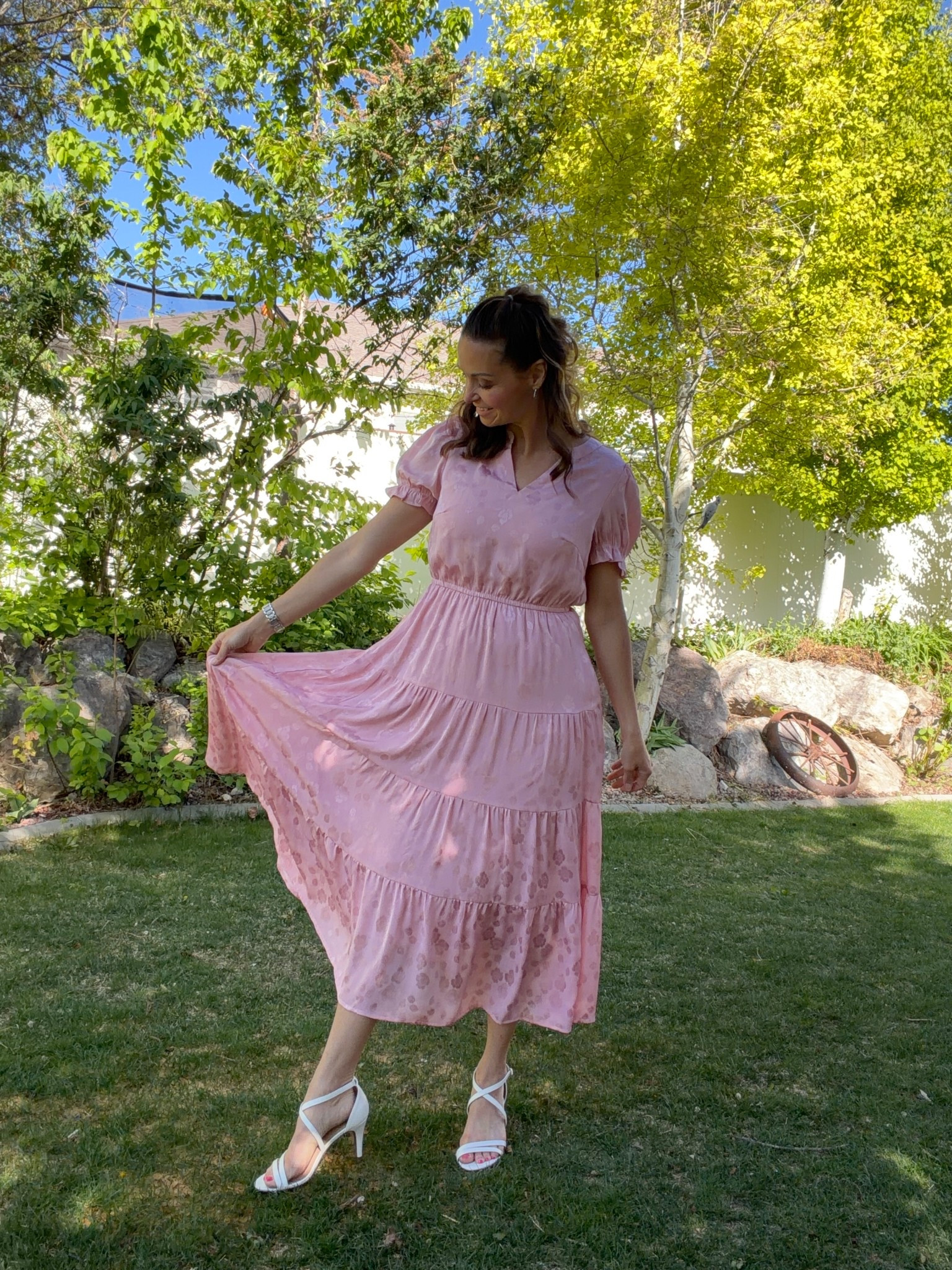 Perfect pretty and comfy dress! I also love that it has pockets. The high waist line is great for those days when my tummy is bloated. 

#LTKMothersDay #LTKPetite #LTKootd