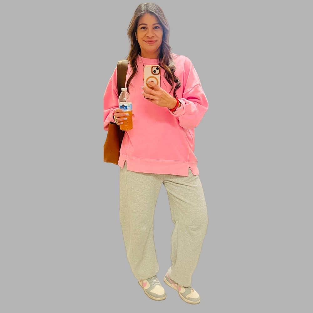 I love pink and gray and in sweats, yesssss please!!

#LTKdayinmylife #LTKootd #LTKActive