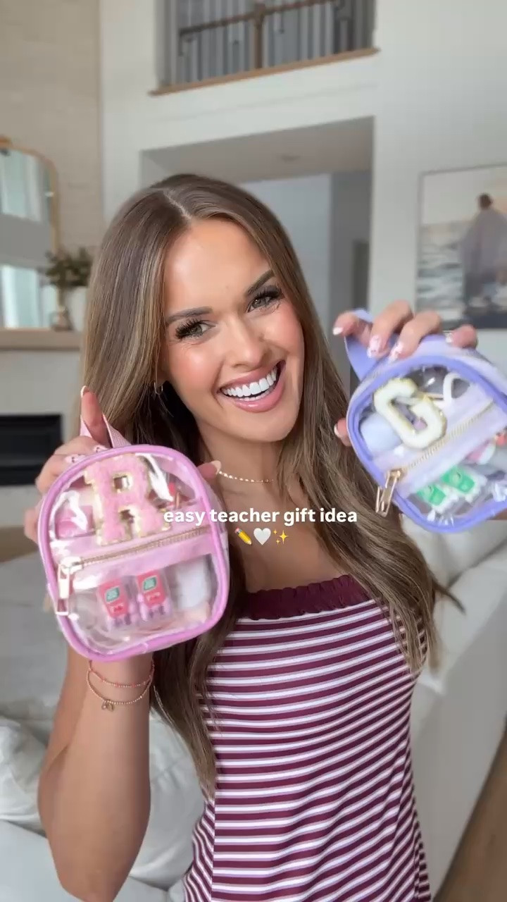 I found the cutest mini bags for a teacher, appreciation or back to school gift!! 

Seasonal kids students, Mom favorites Amazon finds easy ￼

#LTKmomlife #LTKKids #LTKSeasonal