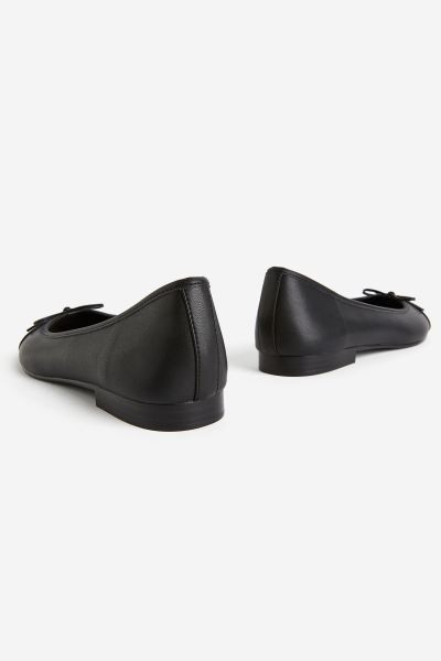 Ballerinas - Schwarz/Lack - Ladies | H&M DE | H&M (DE, AT, CH, NL, FI)