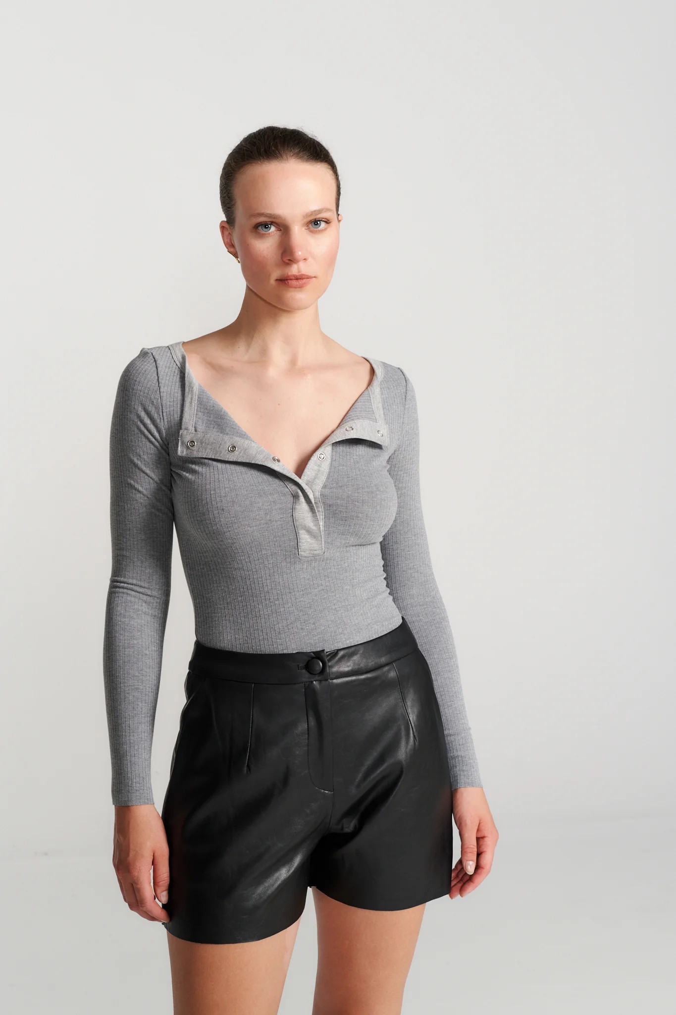 Elke Rib Top | Henne