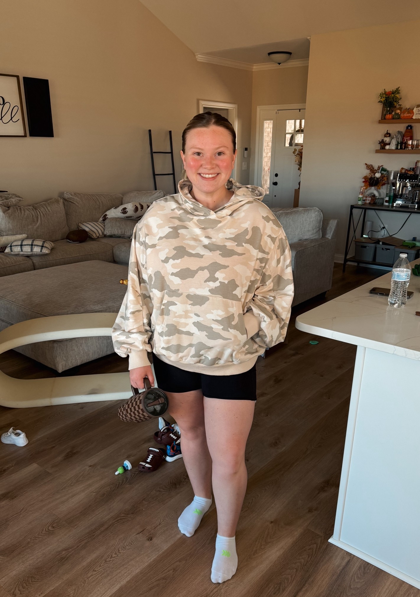 After gym outfit of the day 🤎🫶🏼
Hydro jugs new drop is out now use code LEXI for extra $$ off 

#LTKMidsize #LTKActive #LTKSeasonal