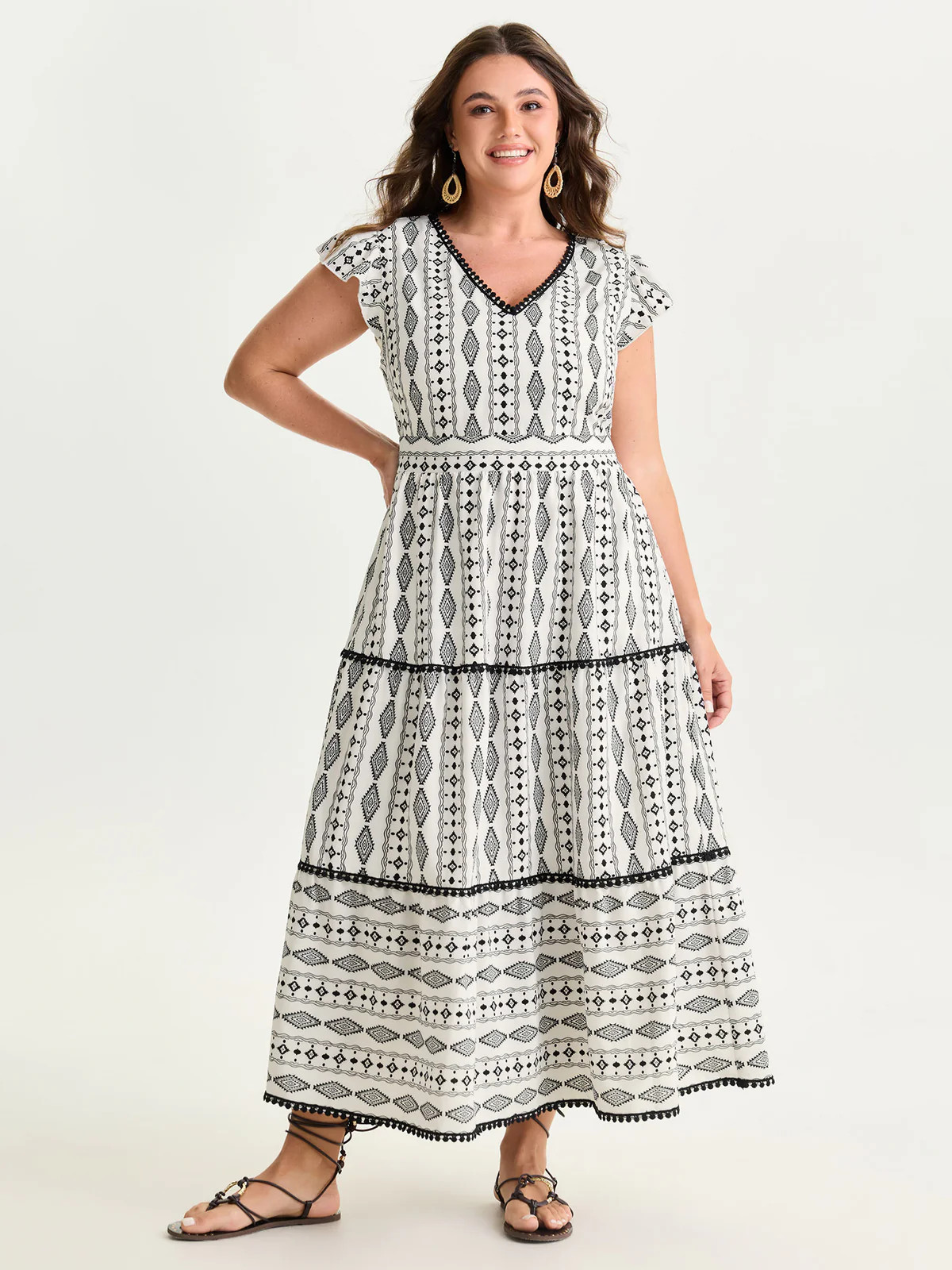 Geometric Print Lace Trim Tiered Maxi Dress | Bloomchic