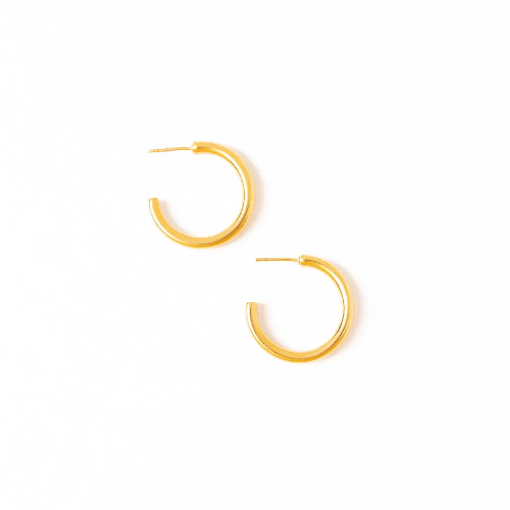 Gemma Everyday Small Chunky Hoop Earrings Brass Brass | INK+ALLOY