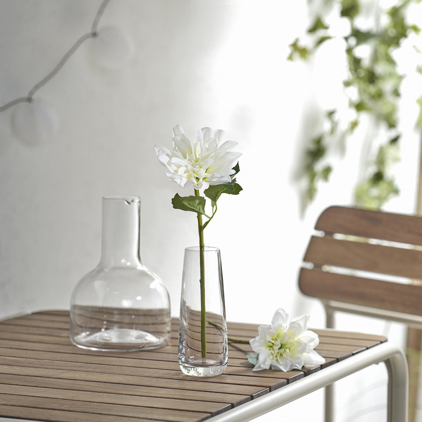 IKEA SMYCKA artificial flower, indoor/outdoor/Dahlia white, 11 ¾ | IKEA US