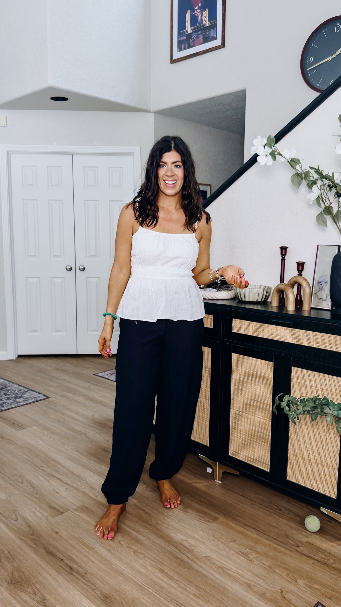 Old navy sale
In a medium tall tank and medium tall harem pant


#LTKMidsize #LTKSaleAlert #LTKTall