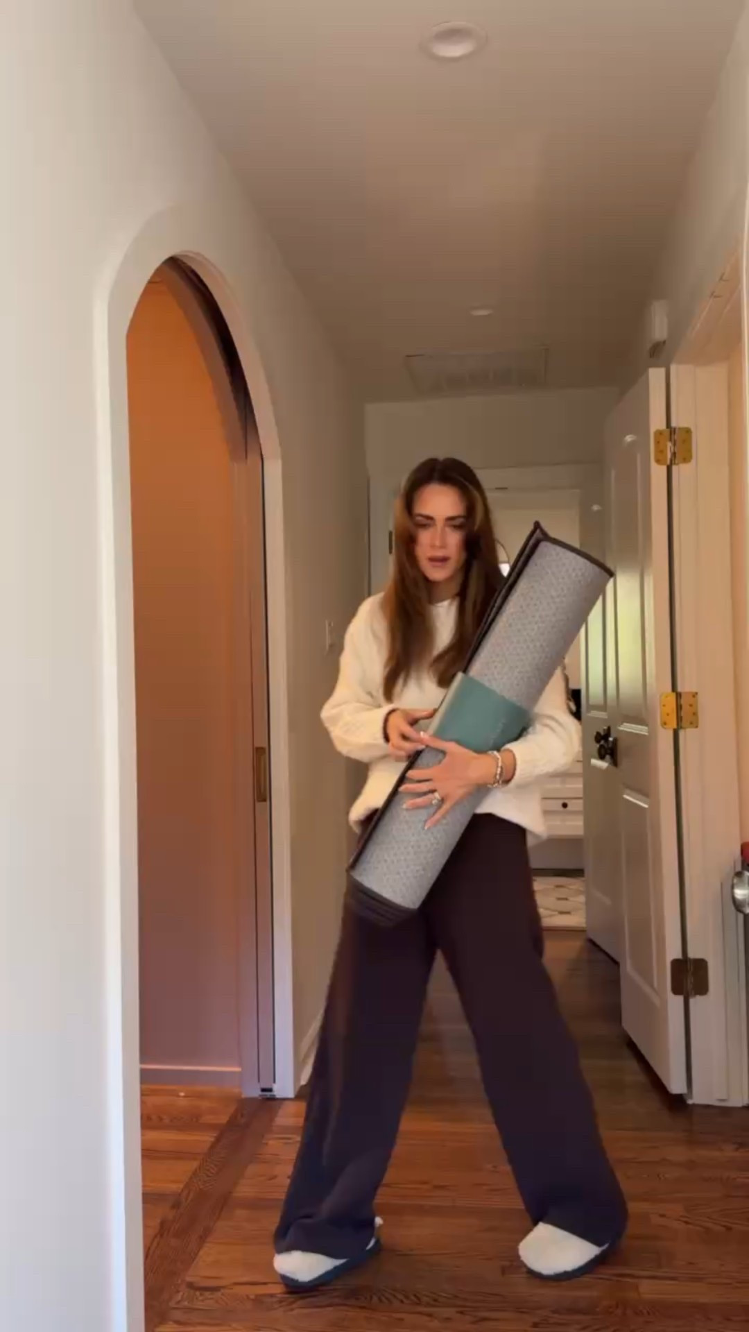 NEW RUG✨ finally found the perfect one for this space

#LTKHome #LTKStyleTip