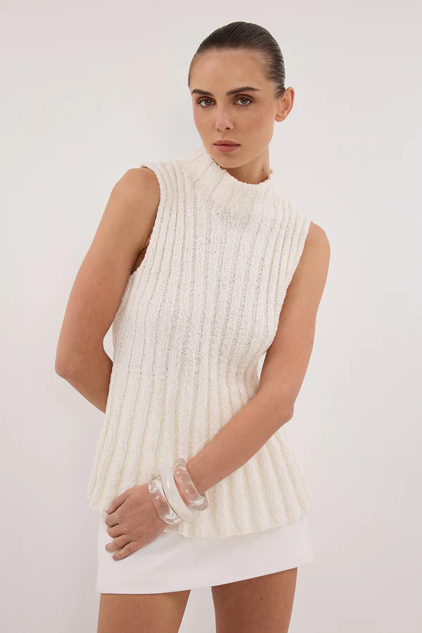 VERO OFF WHITE KNIT TOP | DISSH