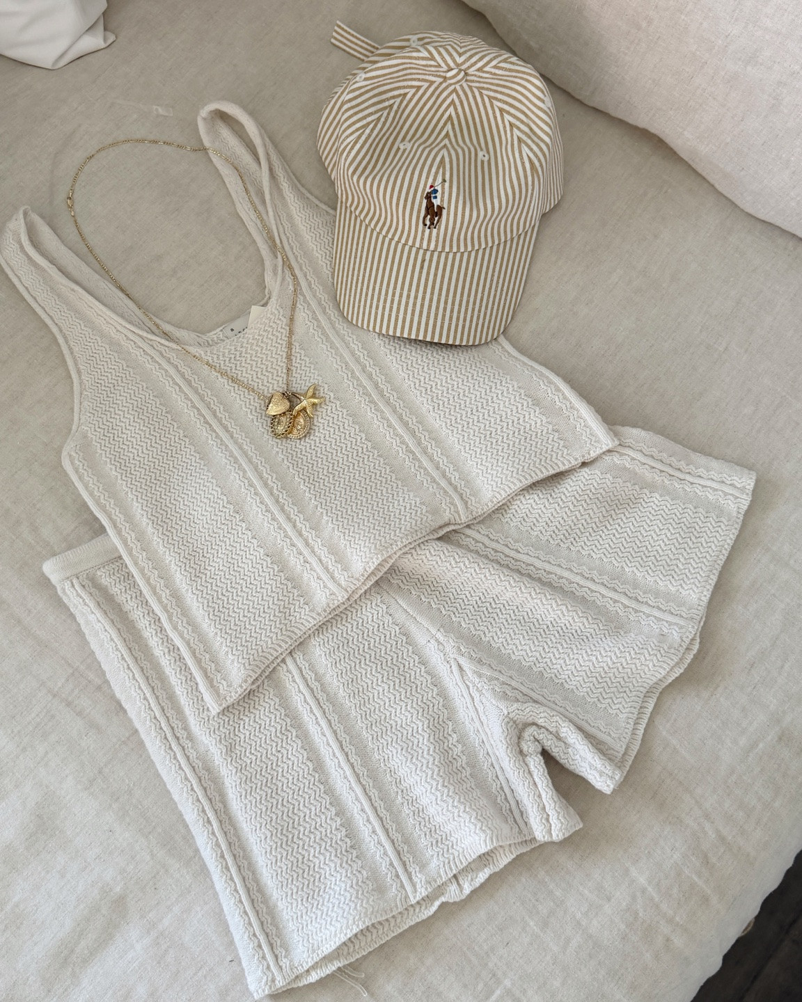 The shorts were too long for me but the tank is golden. If you’re taller this set will be soooo cute. Xs on both.

#LTKSeasonal #LTKmomlife #LTKootd