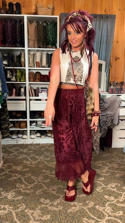 Officially my fave pair of bloomer pants! This whole outfit will be a repeat offender! 
Top (girls) - in a M (just chopped mine up) 
Pants - in a S (mine are originally from TikTok shop, but found some that look identical on Amazon)

#LTKootd #LTKgrwm #LTKPetite