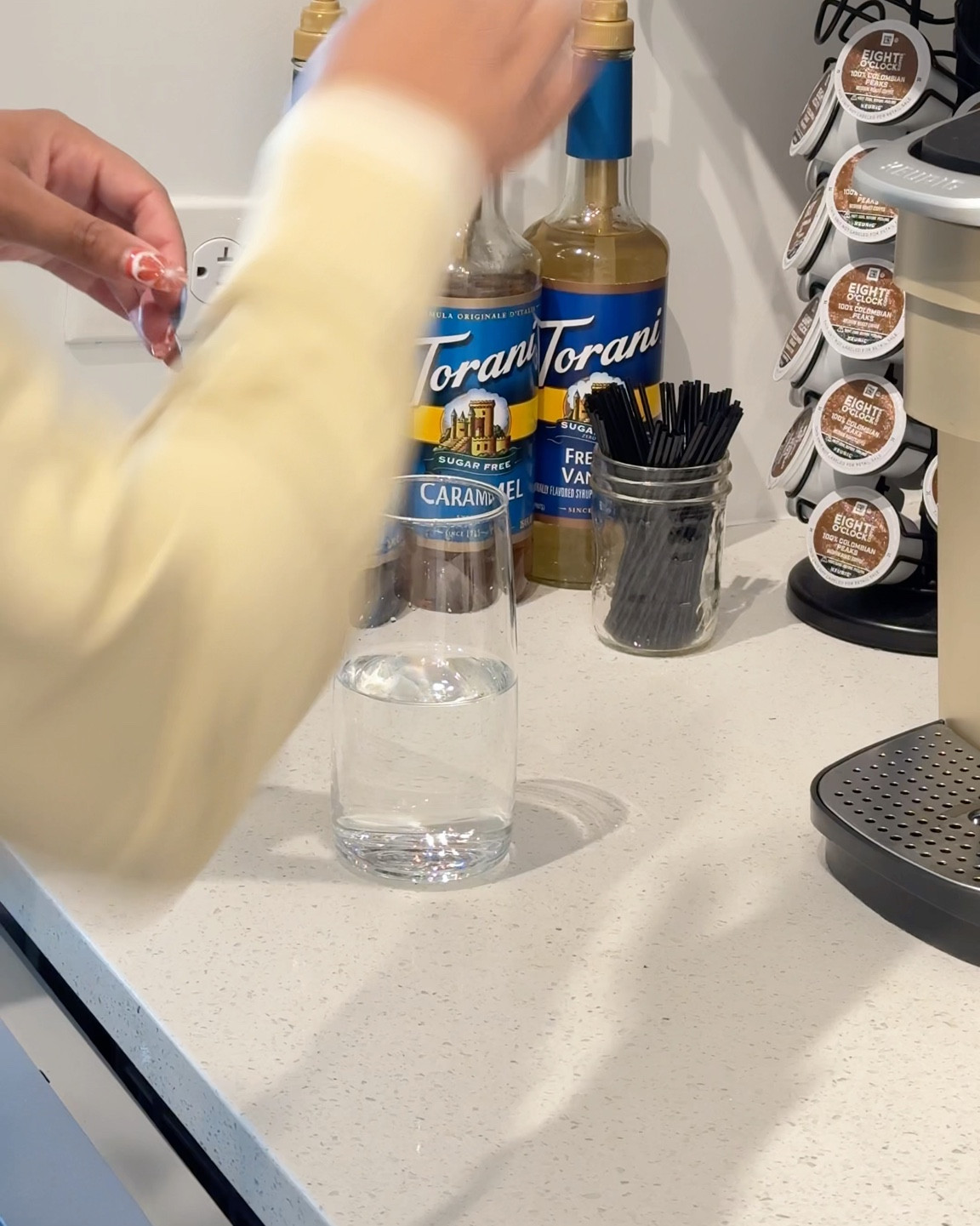 Morning probiotic/prebiotic routine 💚 When I’m consistent with taking this I notice a huge difference in my digestion and bloating!

#LTKActive #LTKVideo #LTKBeauty