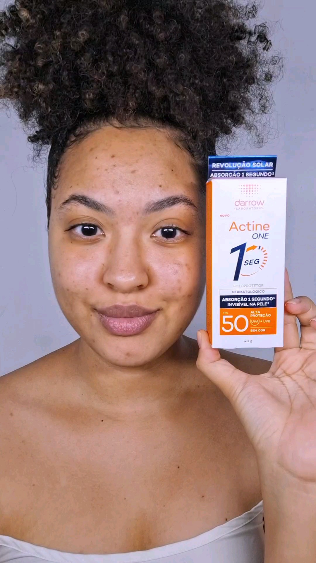 Protetor Solar Facial Actine One FPS 50 Sem Cor 40g Darrow 🧡Com absorção em 1 segundo, acabamento invisível em todos os fototipos e alta proteção UVA+UVB

#LTKbrasil #LTKbeleza #LTKguiadepresente