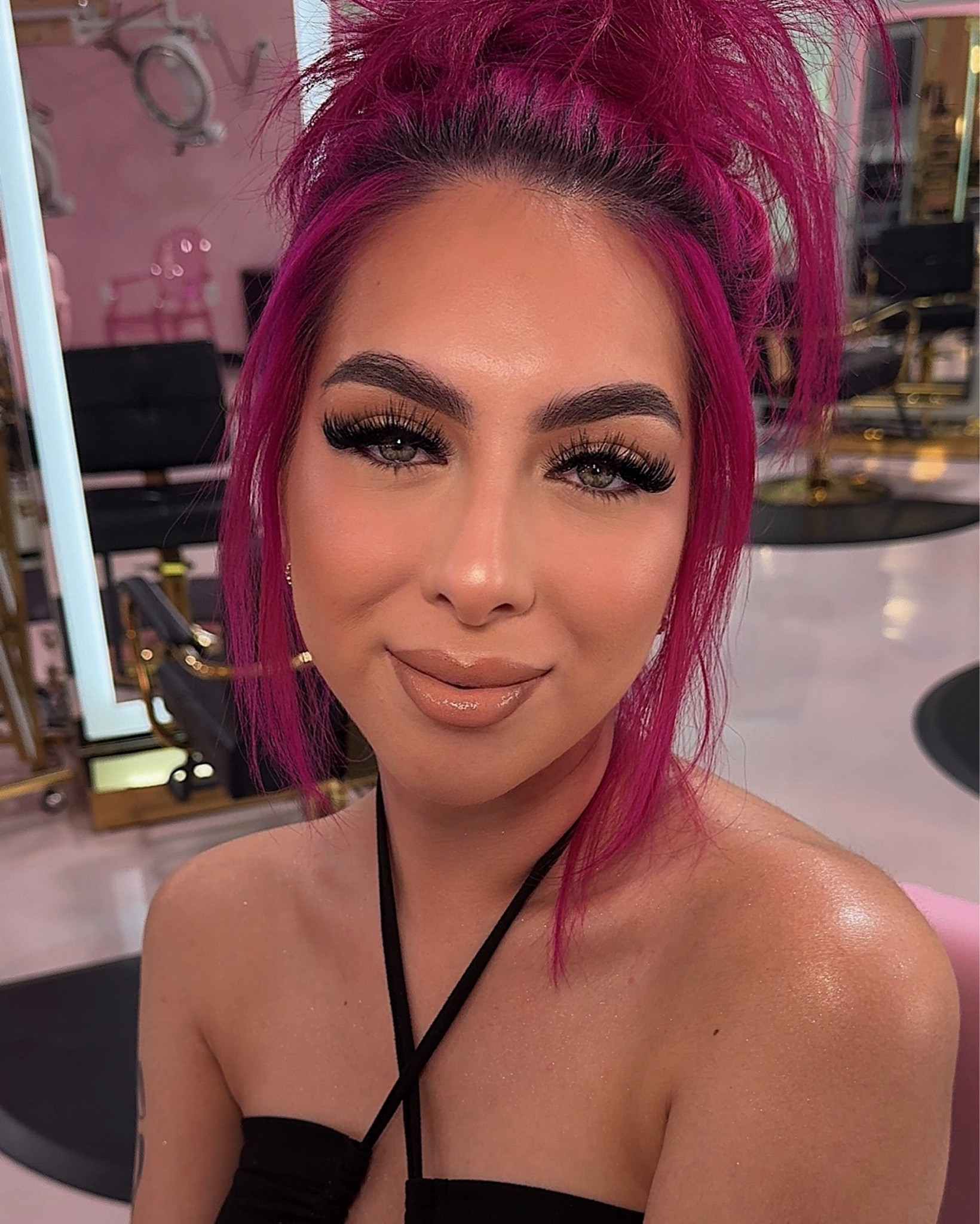 I love a good VS angel inspired beachy glow
.
#odessatx #holabonita #odessatxmakeup #odessatxmua #odessatxpromua #odessatxmakeupartist #odessatxprofessionalmakeup #odessatxprofessionalmakeupartist #odessatxbridal #odessatxbridalmakeup #odessatxquince #odessatxquincemakeup
 #odessatxmakeuplessons #promua #mua #softglam #fullglam #makeup #luxurymakeup #luxurymakeupartist #glowyskin #makeupbyvay #promua #undiscoveredmua #makeuplessons #makeupeducator #makeupclass #westtexasmakeupartist 