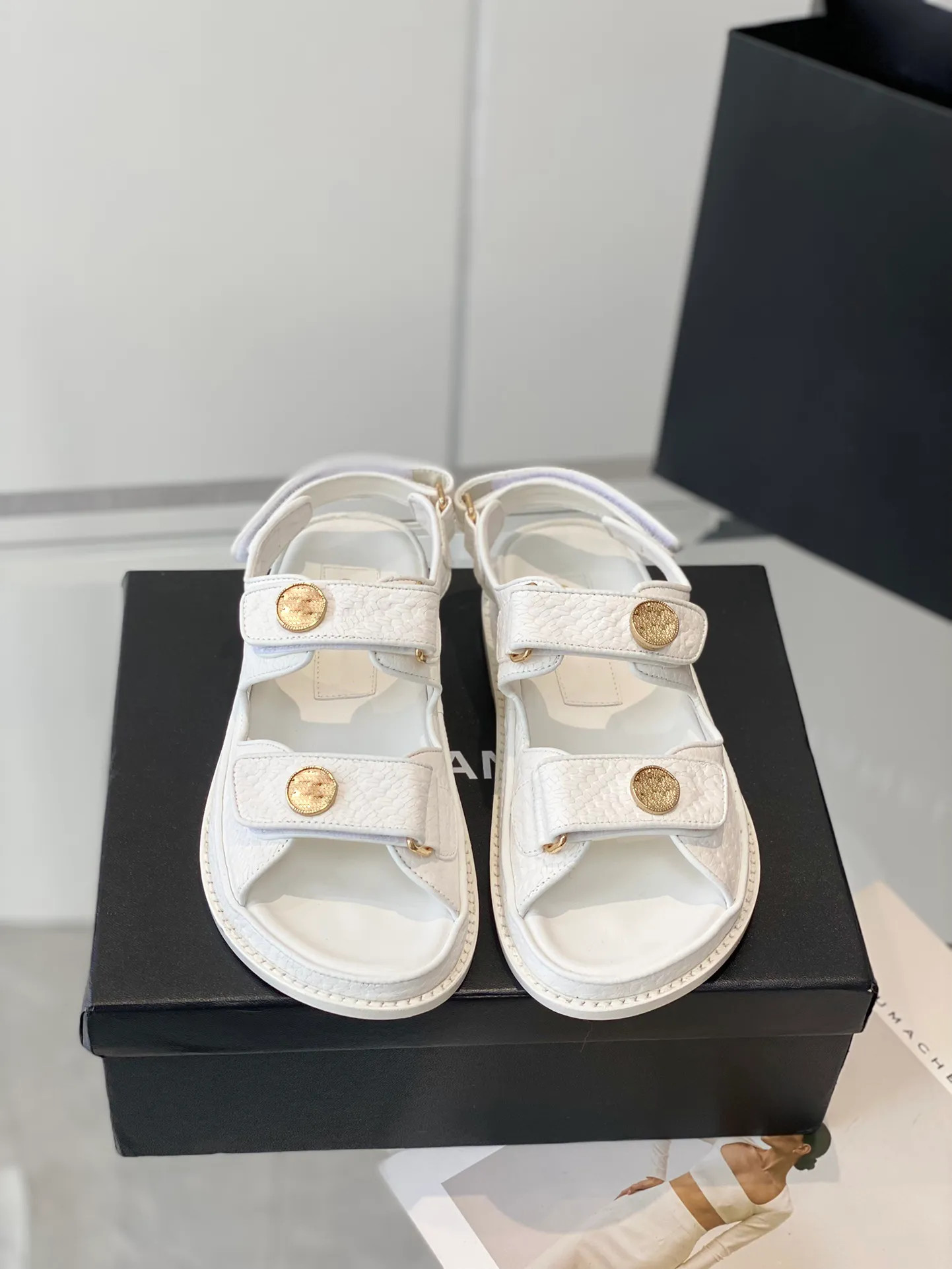 Designer Sandals Top quality genuine leather sole Women Sandals Comemore Dad Shoes Summer Beach B... | DHGate