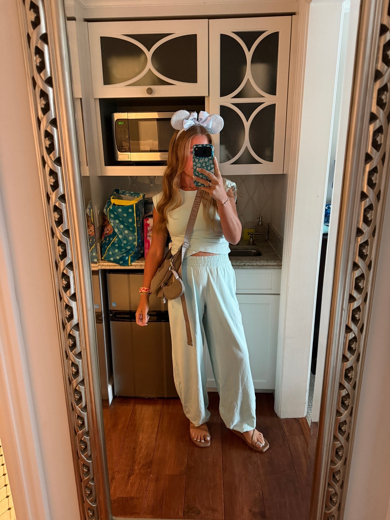 Theme park outfit - icy blue crossover set #freepeople #themeparkoutfit #twopieceset

#LTKootd #LTKTravel
