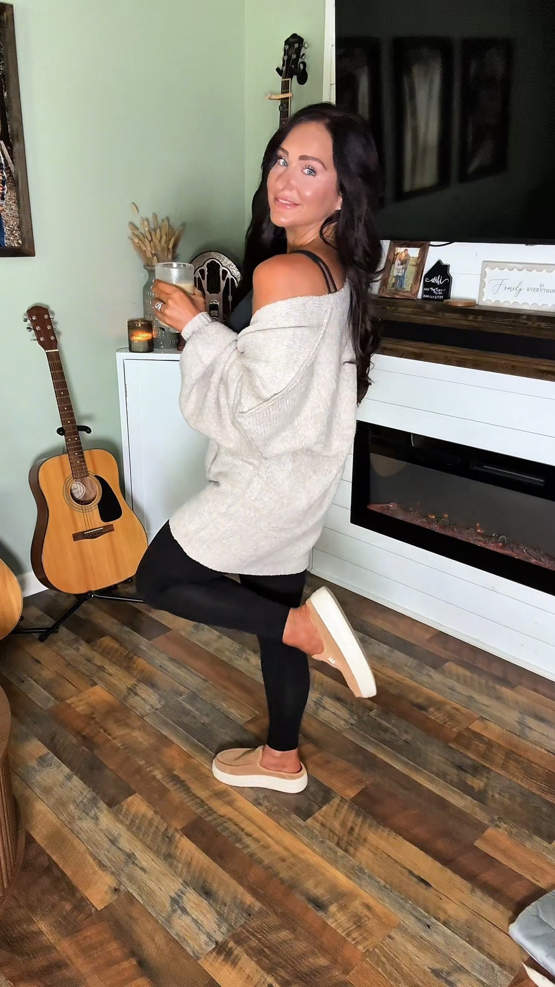I’m ready for cozy weather, fall outfits, cooler  weather and football on the TV 

#LTKSeasonal #LTKActive #LTKFindsUnder50