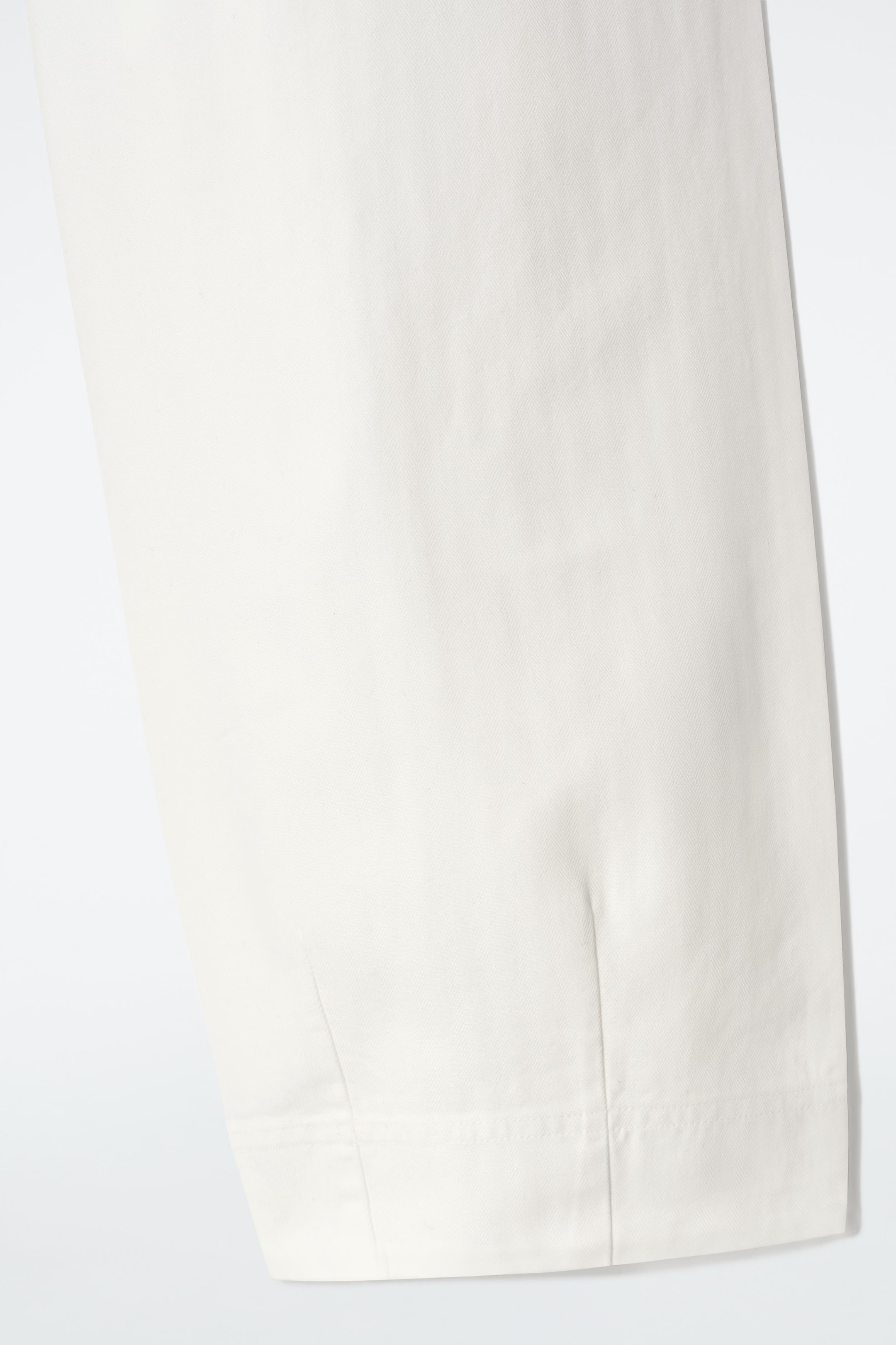 COTTON TAPERED DRAWSTRING PANTS - WHITE | COS US | COS (US)
