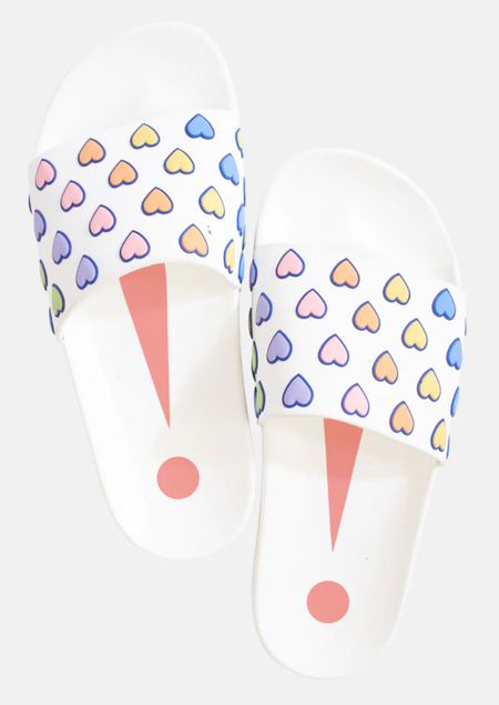 Well that screams fun!  These rainbow heart slides are the absolute perfect gift for Valentines Day!

#Valentine’sDay #ValentinesGift #GiftsForHer #HeartSlides #SpringSandals #Competition

#LTKFind #LTKshoecrush #LTKGiftGuide