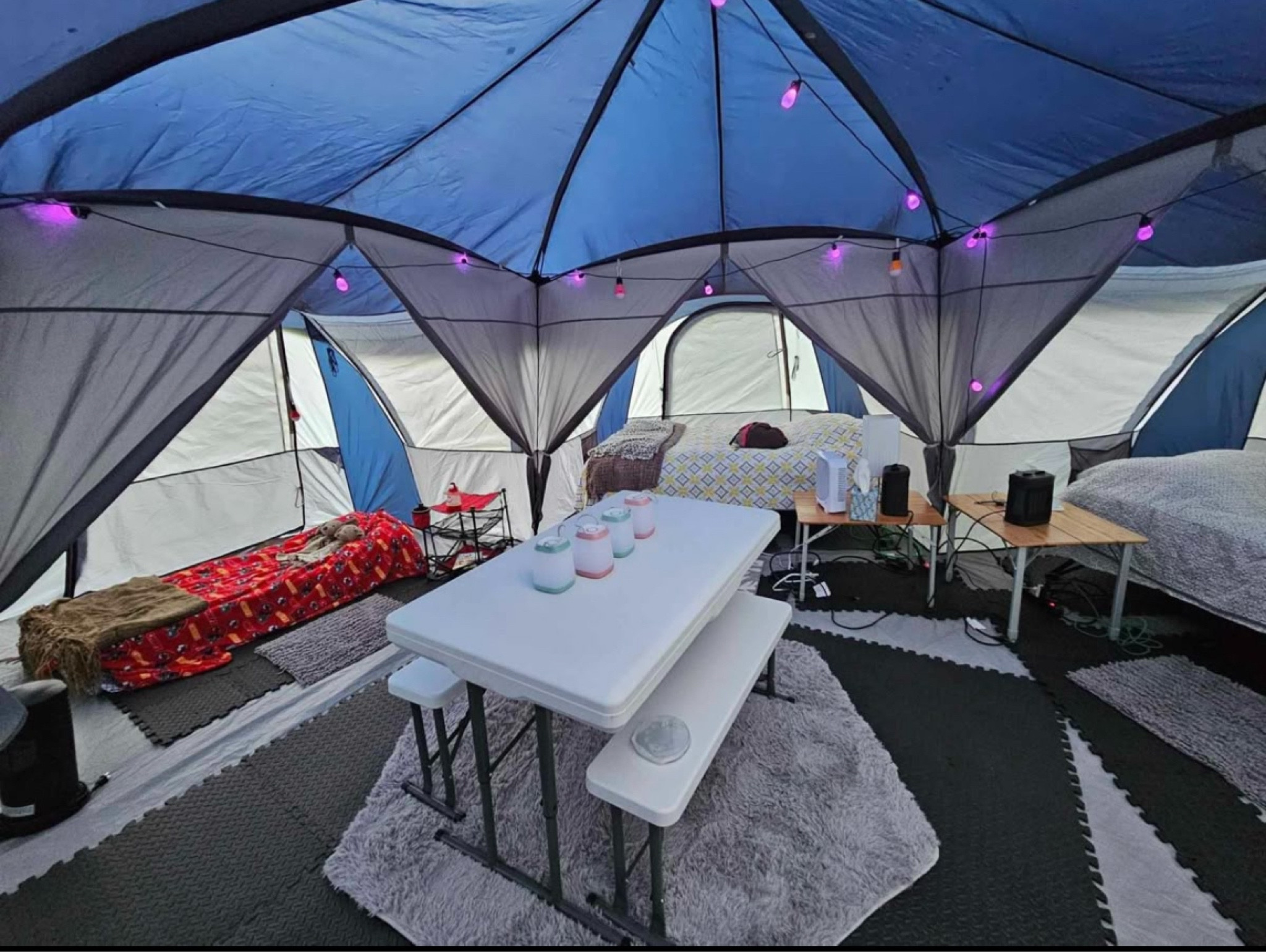 How fun would this be for a large fam?! 

#LTKHome #LTKSeasonal #LTKFamily