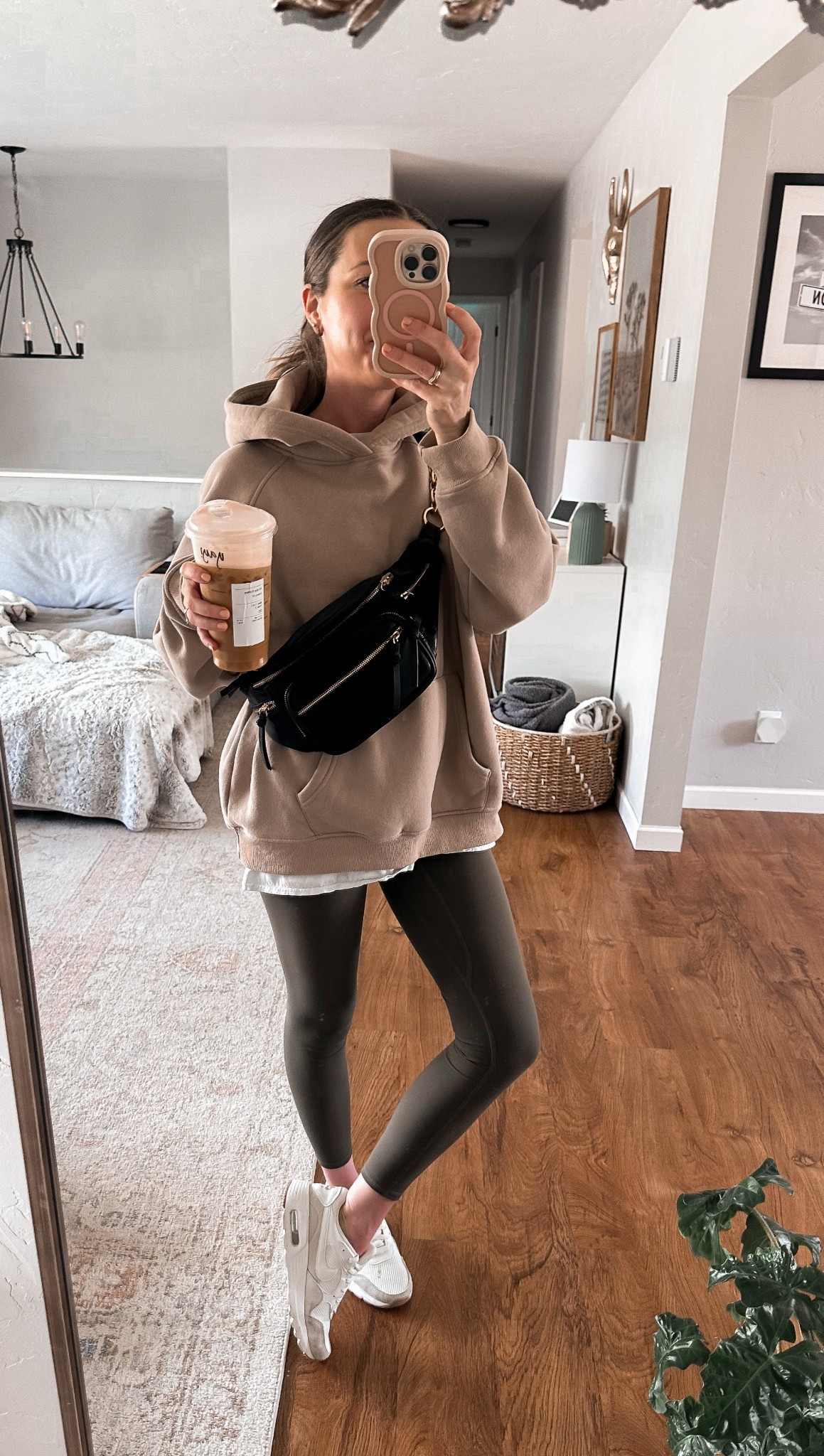 Today’s OOTD for Costco and running errands. I really love these amazon leggings! Super soft and high waisted! 

#LTKFindsUnder100 #LTKFindsUnder50 #LTKPetite