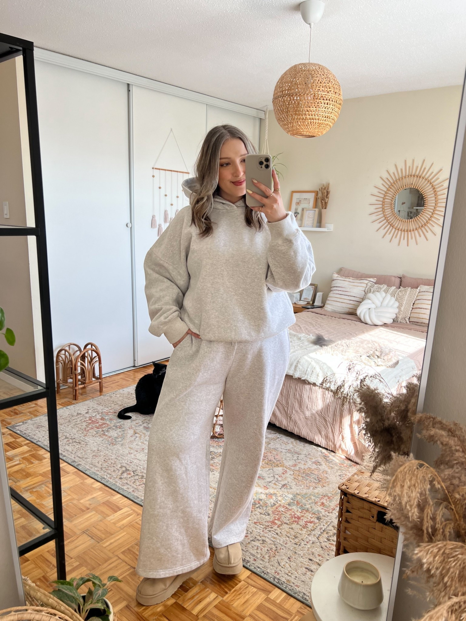 Comfy matching set! Hoodie runs small, sized up to XL for an oversized fit. Wearing my usual L in the wide leg sweatpants. Comfy outfits, everyday style 

#LTKstyletip #LTKmidsize
