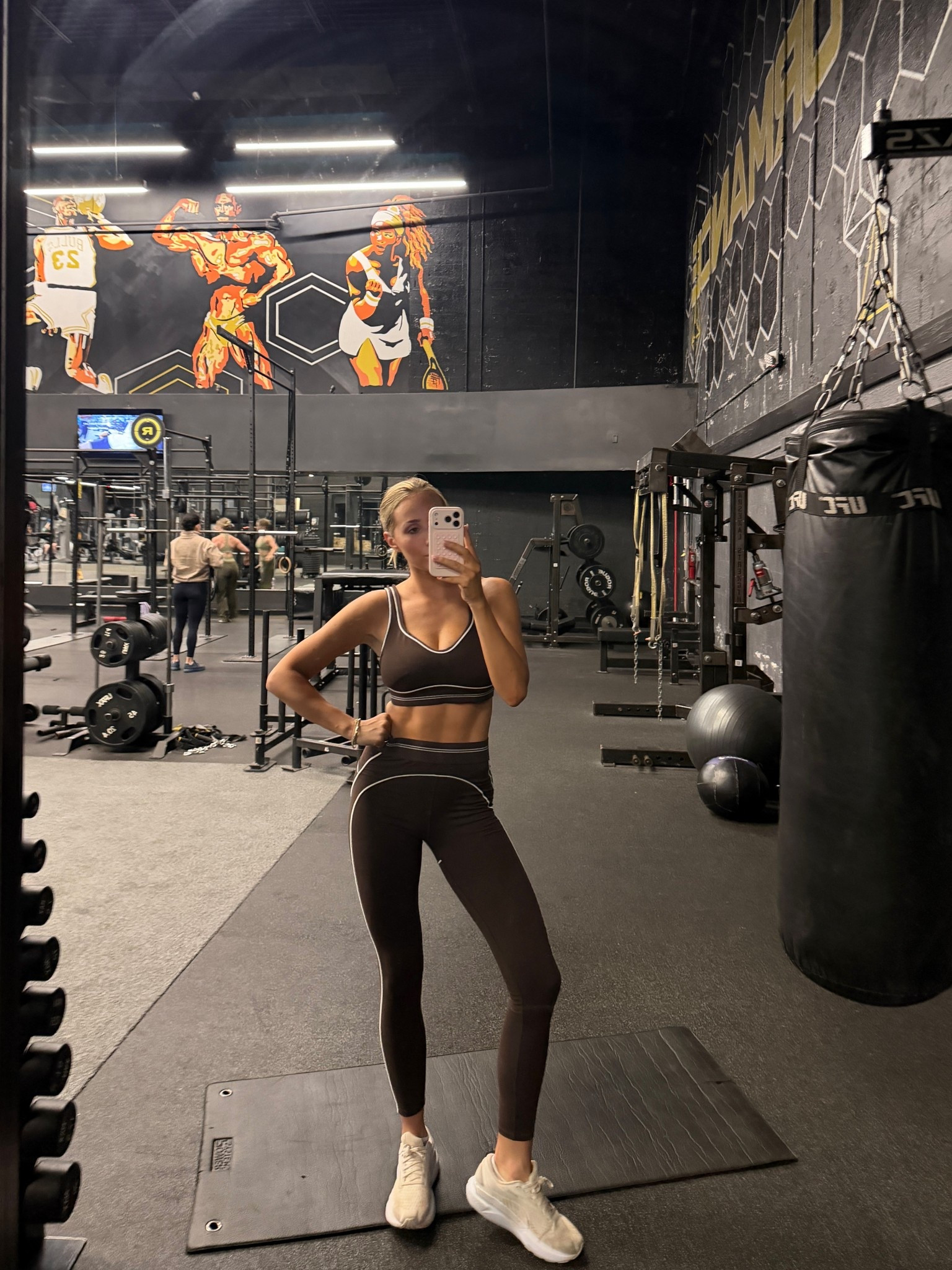 Alo dupe whole set for under $60!

#LTKmomlife #LTKActive #LTKSaleAlert