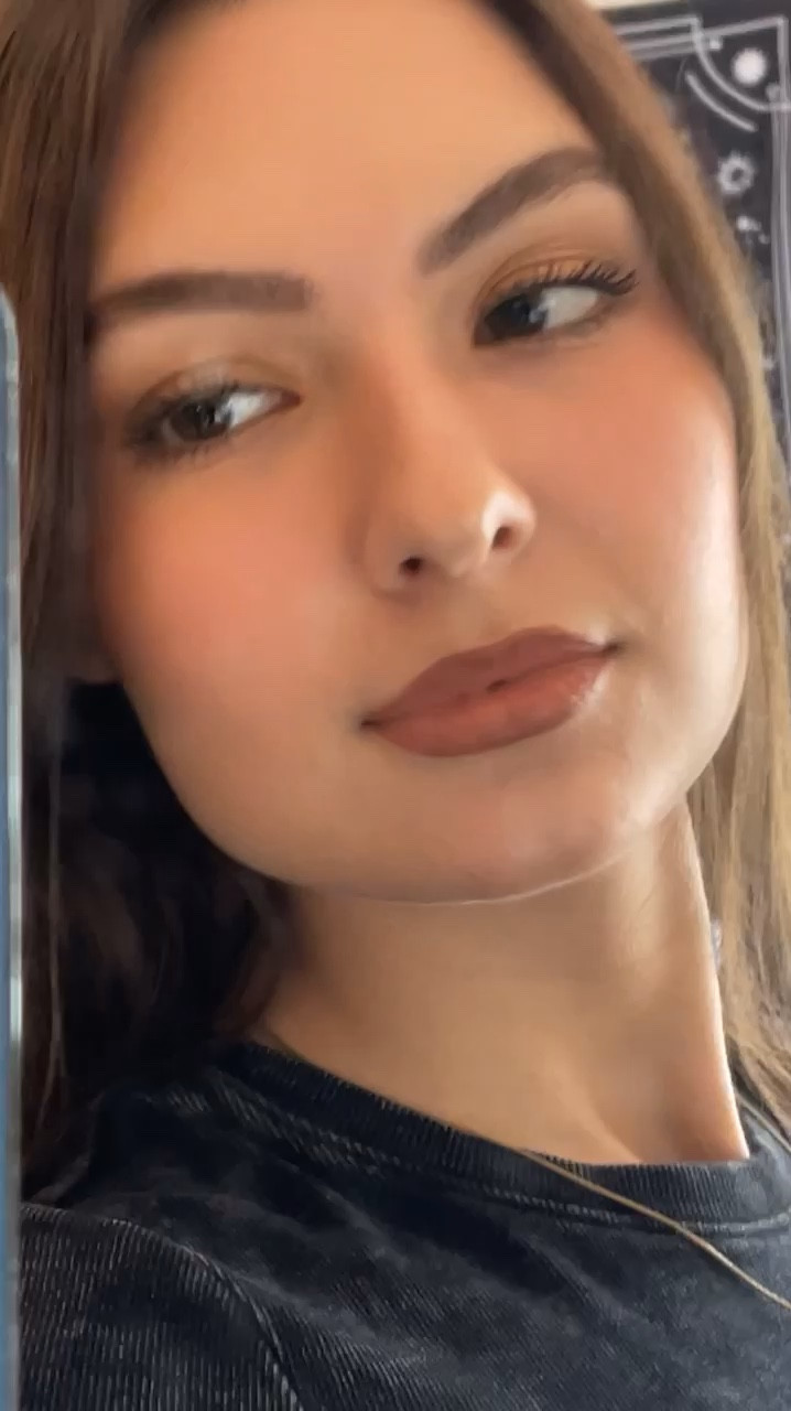 🫶🏼

#heartnecklace #heart #necklace #love #pendant #shein #sheinnecklace #lipstick #makeup #lipliner #eyeshadow #target #ulta #urbandecay #nakedpalette #palette #mascara #blush #liquidblush #powderblush #almay #hue #honey #camo

#LTKbeauty #LTKstyletip #LTKfitness