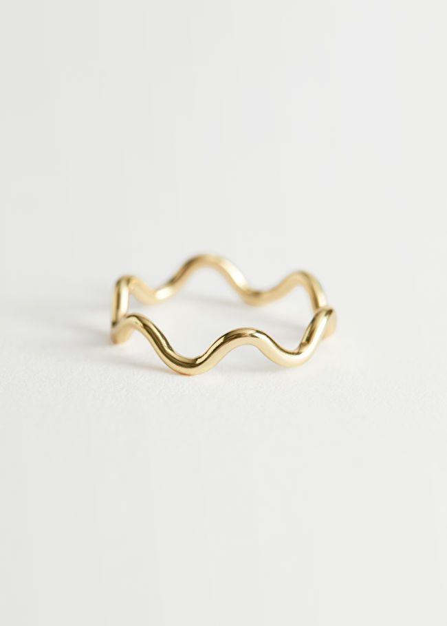 Delicate Wave Ring | & Other Stories US
