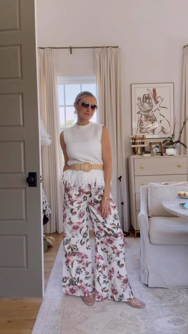 How pretty is this look?! I am obsessed with the way this turned out- mixing textured neutrals and a pattern is such a great way to elevate your look. Wearing size S in the top and XS in pants. 

Loverly grey, cleobella, floral pants outfit idea, how to style floral pants, spring outfit ideas, spring outing look inspo

#LTKSeasonal #LTKWorkwear #LTKMothersDay