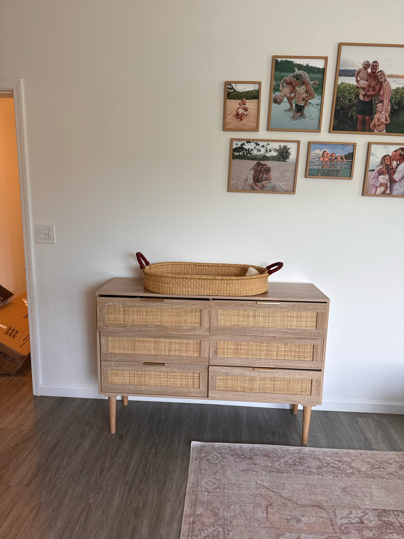 Baby girls dresser!!! Eeek!! 🎀👧🏼