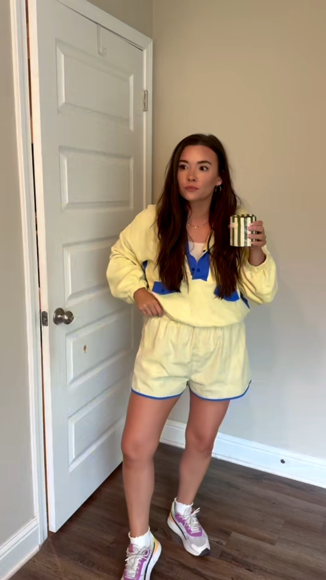 Thursday vlog with realistic mom style outfits 

#LTKSaleAlert #LTKmomlife #LTKootd