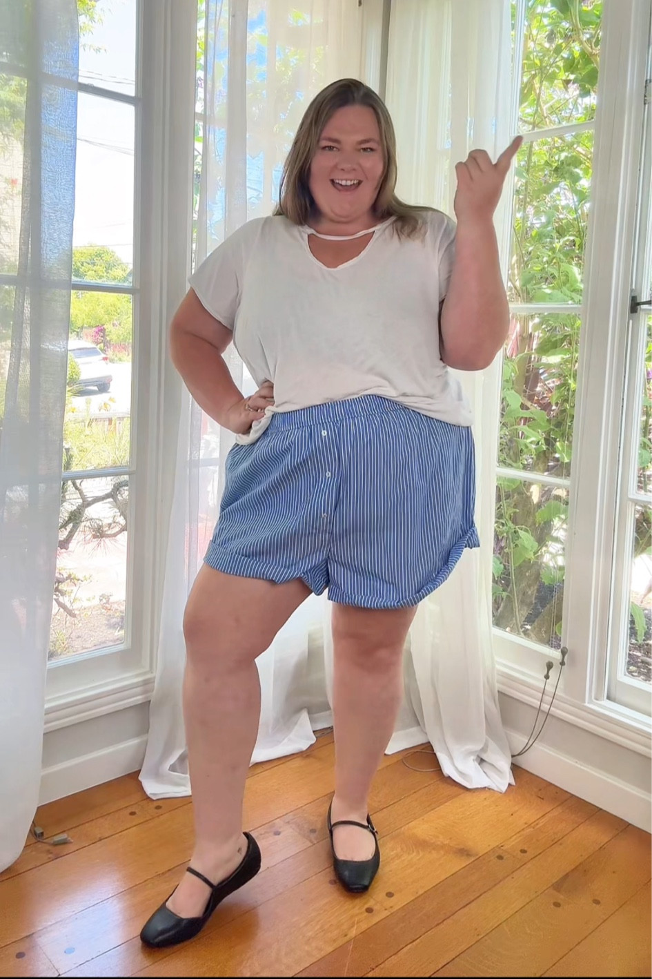 Plus size boxer shorts + ballet flats outfit ✨
#boxershorts #balletflats #plussizefashion

#LTKFindsUnder50 #LTKPlusSize #LTKMidsize