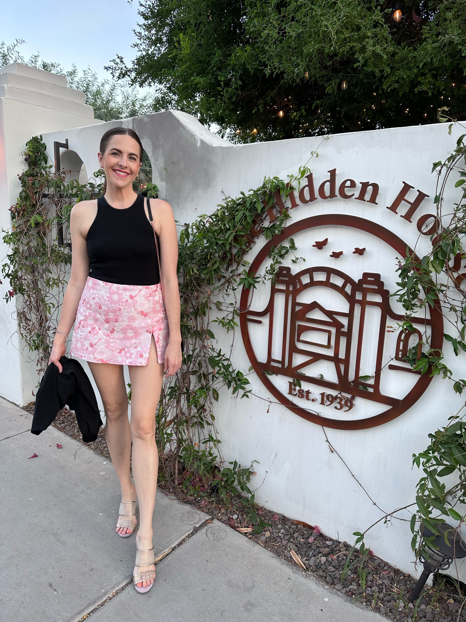 Date night last night exploring downtown Chandler! I’ve been obsessed with this skirt lately, but totally forgot about this bodysuit. It’s a good one! 

#LTKsalealert #LTKSeasonal #LTKstyletip