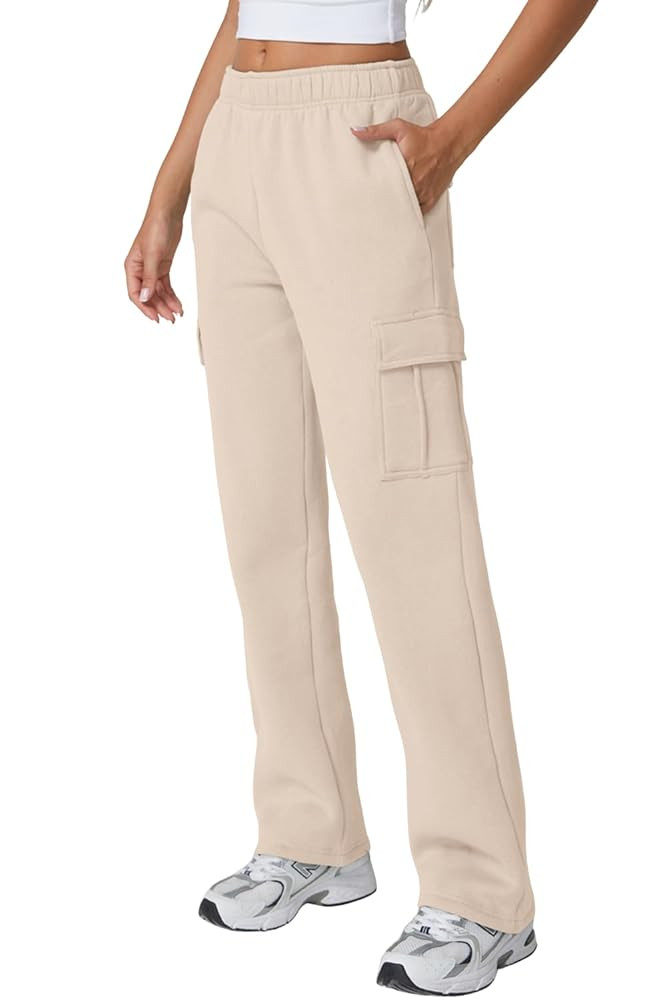 QINSEN Womens Medium Waist Baggy Elastic Waist Sweatpants Casual Fleece Long Pants with Pockets | Amazon (US)
